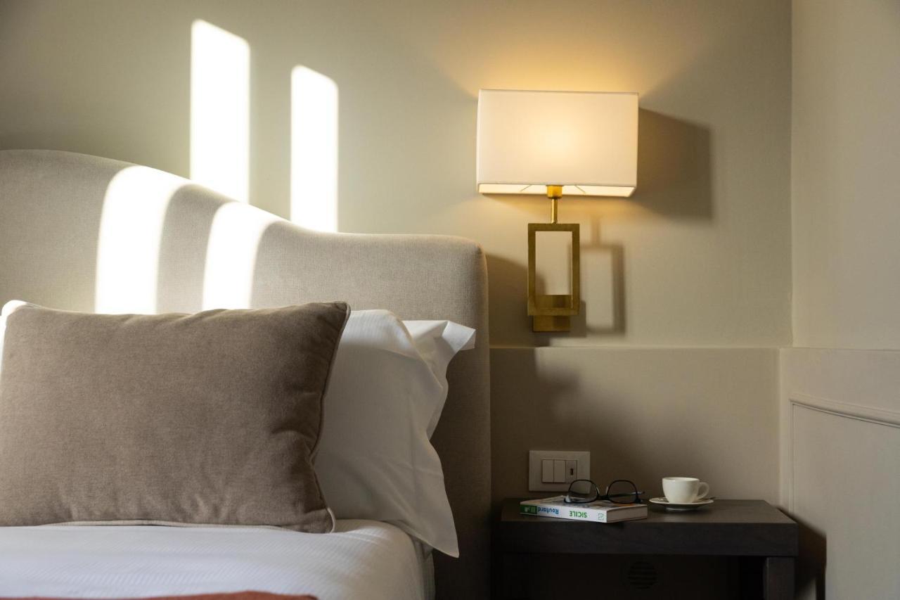 Villa Masetta - Luxury Suites パレルモ エクステリア 写真